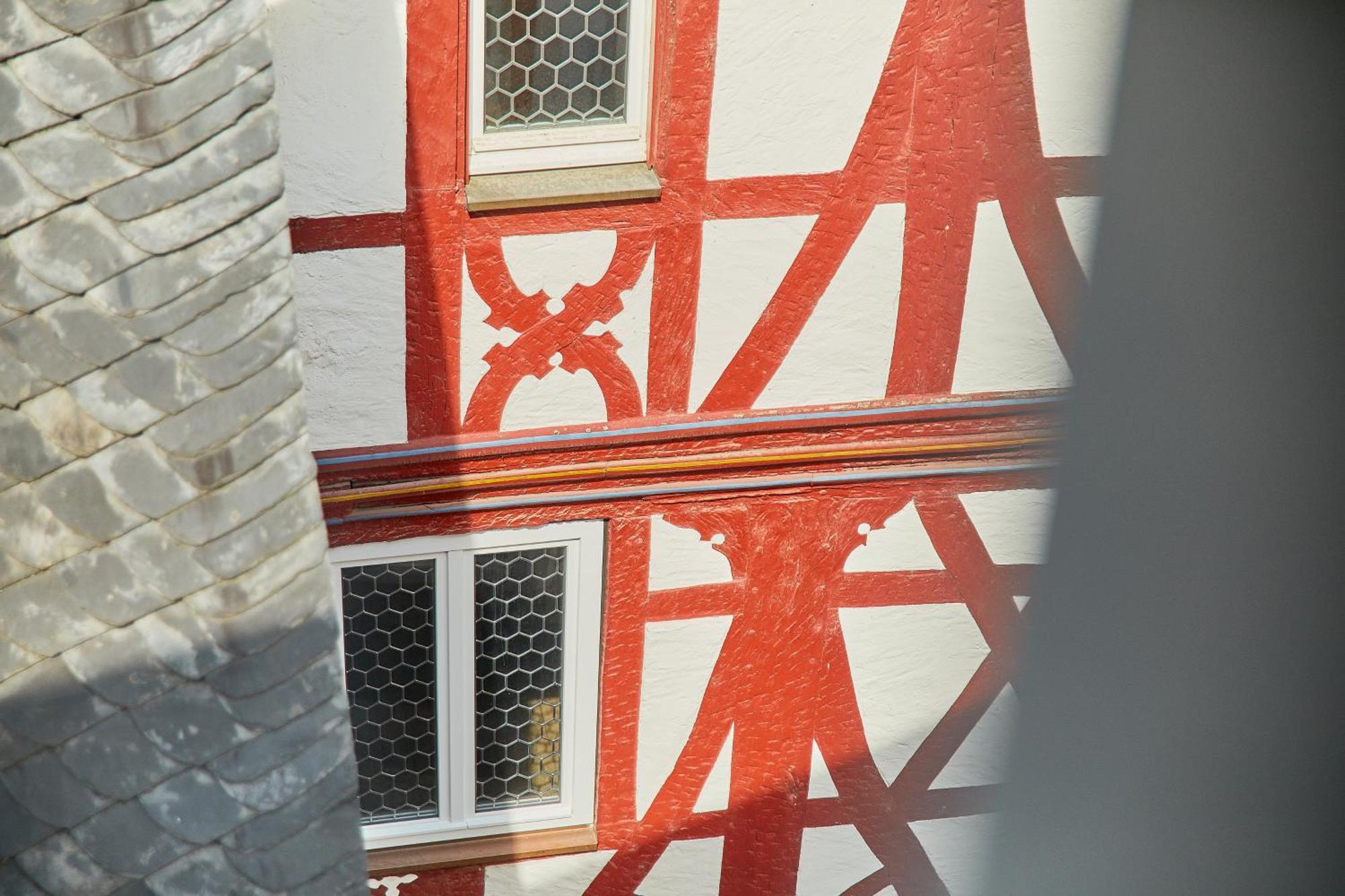 Fachwerkperle Am Historischen Marktplatz Bernkastel-Kues Dış mekan fotoğraf
